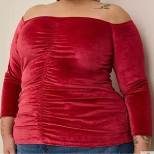 TORRID Stretch Velvet Shirred Front Off The Shoulder Top Size 1 1X 14-16